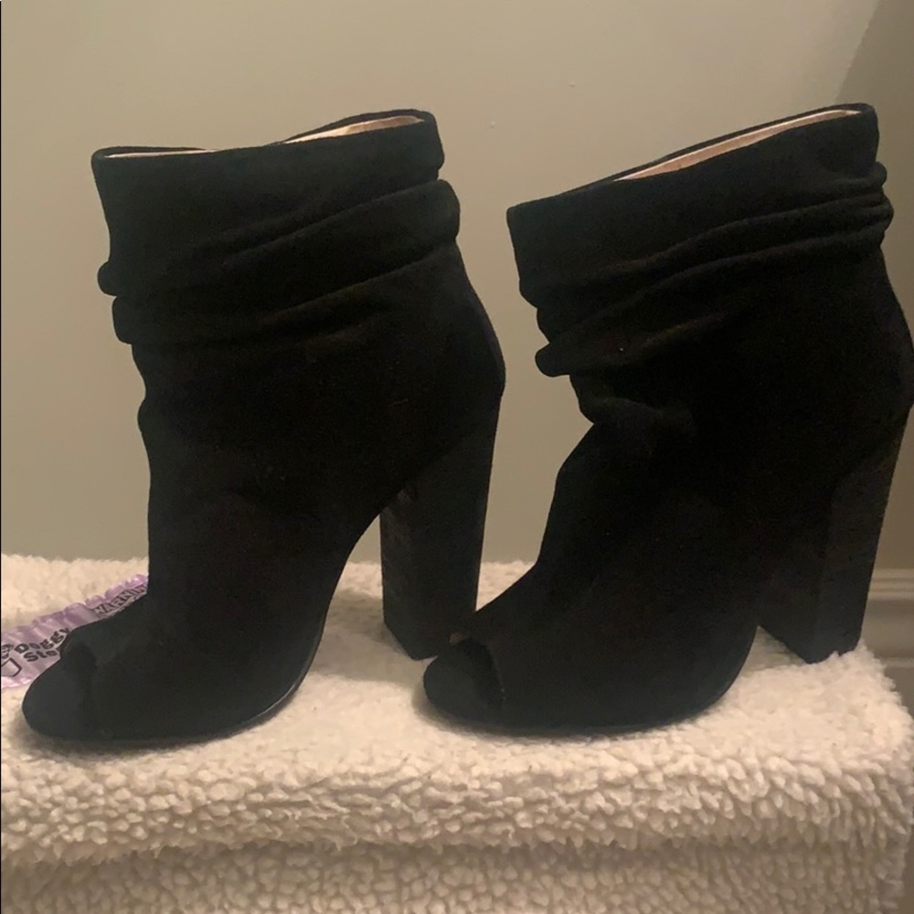 Peep toe slouch booties
